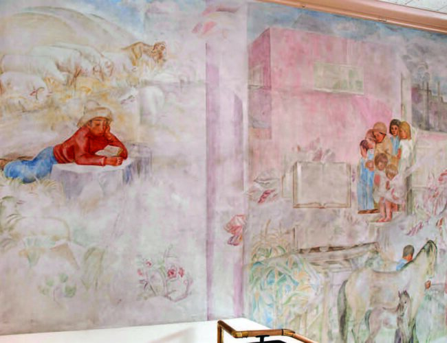 Olive Rush mural on the north wall of the stairs between the Fray Angélico Chávez History Library and the Palace of the Governors Photo Archives. Photographs by Blair Clark.