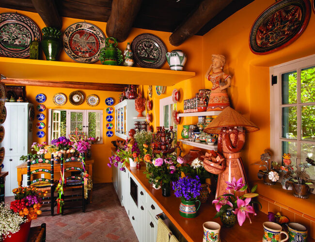 View of kitchen, home of Judith Espinar.