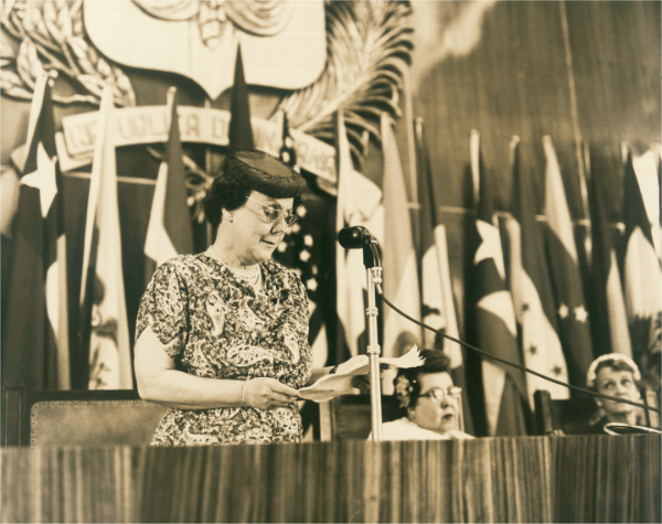 Bertha Lutz speaks at the end of the assembly of the Inter-American Commission of Women, Trujillo, Dominican Republic, 1956. Courtesy Brazilian Federation for Women’s Progress and public domain.