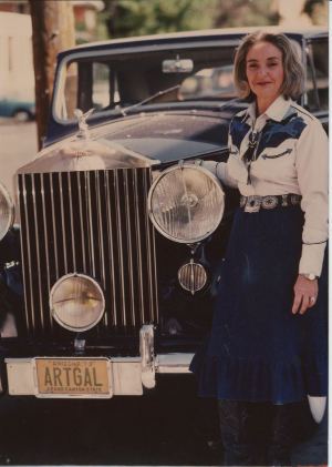 Elaine Horwitch by her Rolls-Royce, circa 1980s. Photograph courtesy Deena Horwitch Semler.